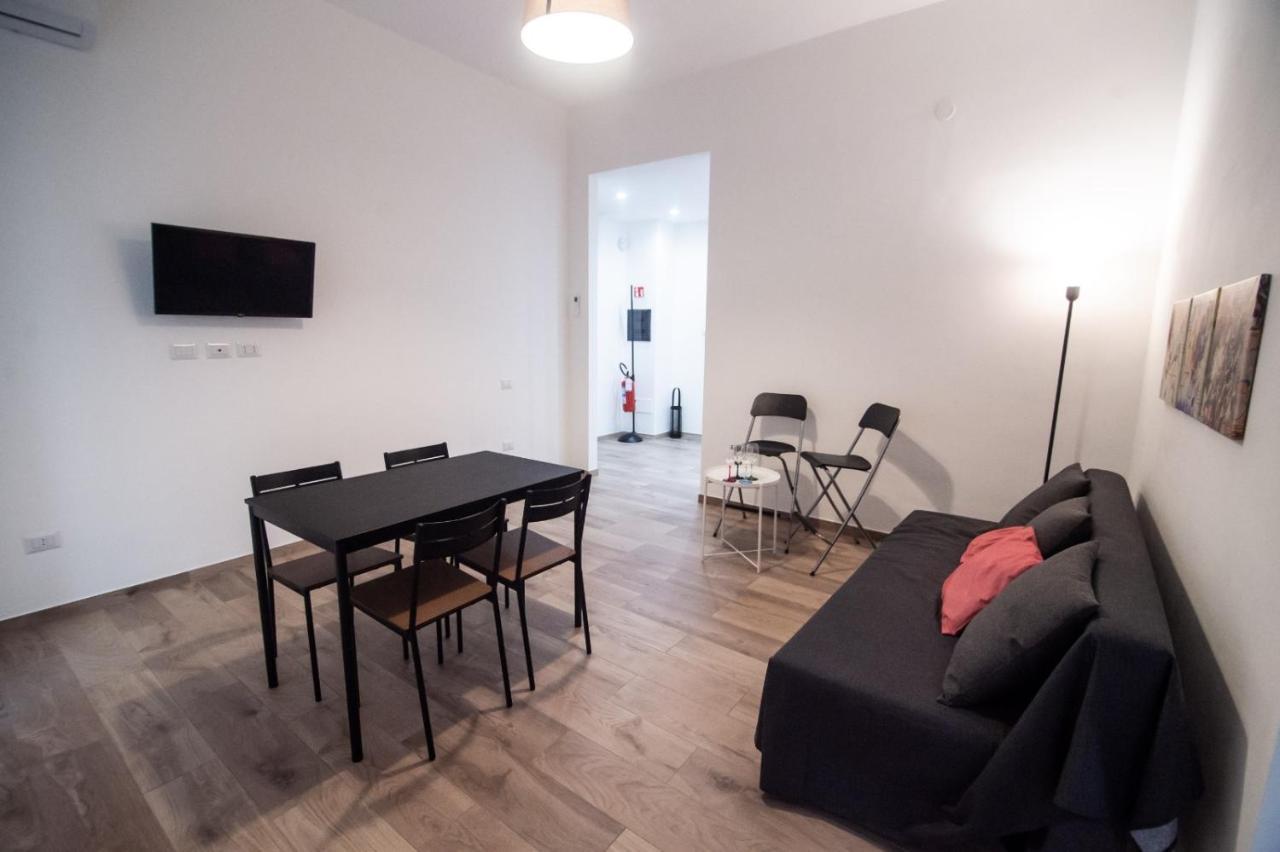 Nizza Apartment In Centro Salerno Eksteriør billede