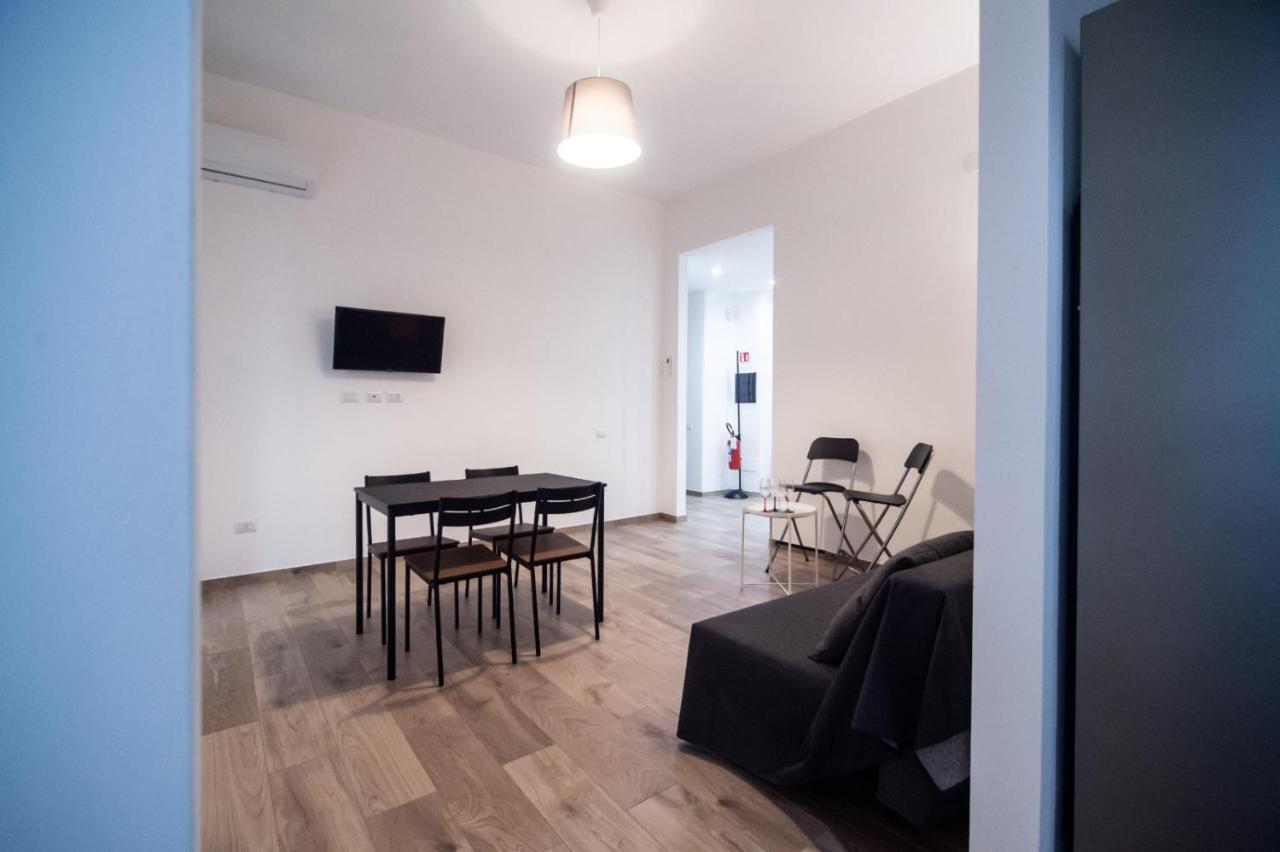 Nizza Apartment In Centro Salerno Eksteriør billede