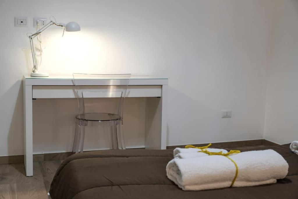Nizza Apartment In Centro Salerno Eksteriør billede
