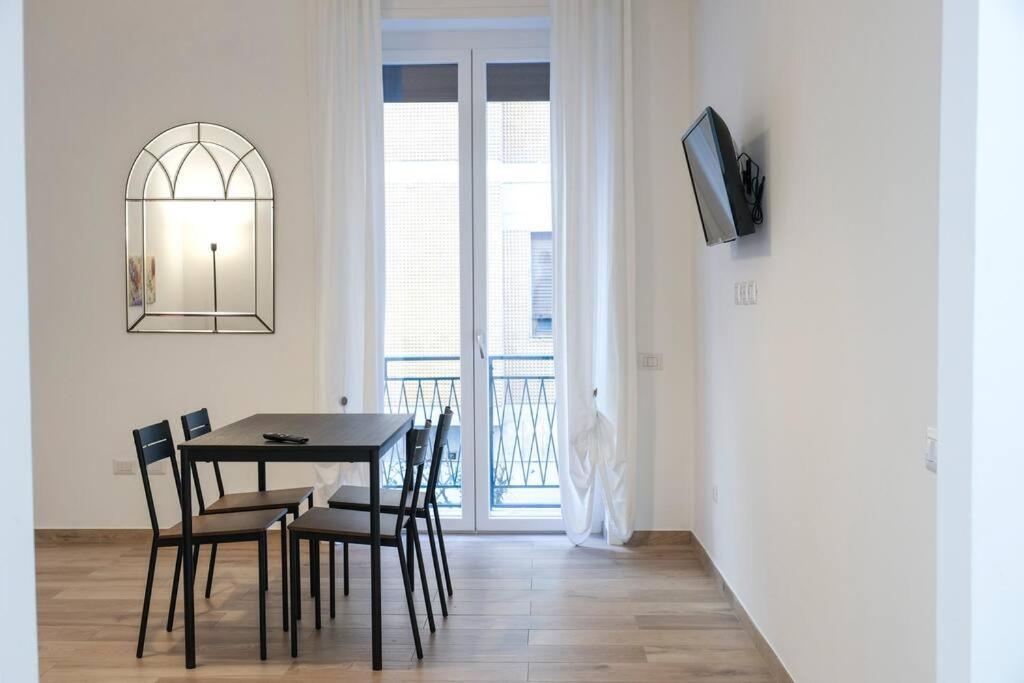 Nizza Apartment In Centro Salerno Eksteriør billede